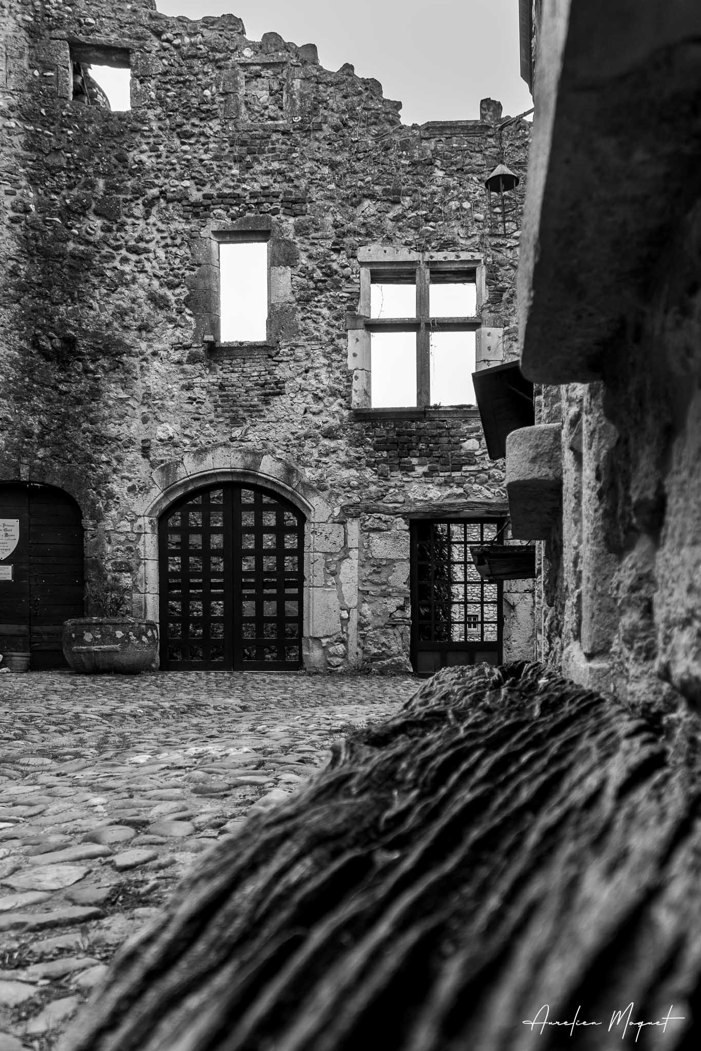 Pérouges : Une parenthèse hors du temps